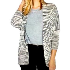 Express White Black Drop Sleeves Sweater